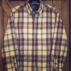 American Eagle Plaid Button Down Long Sleeve Shirt